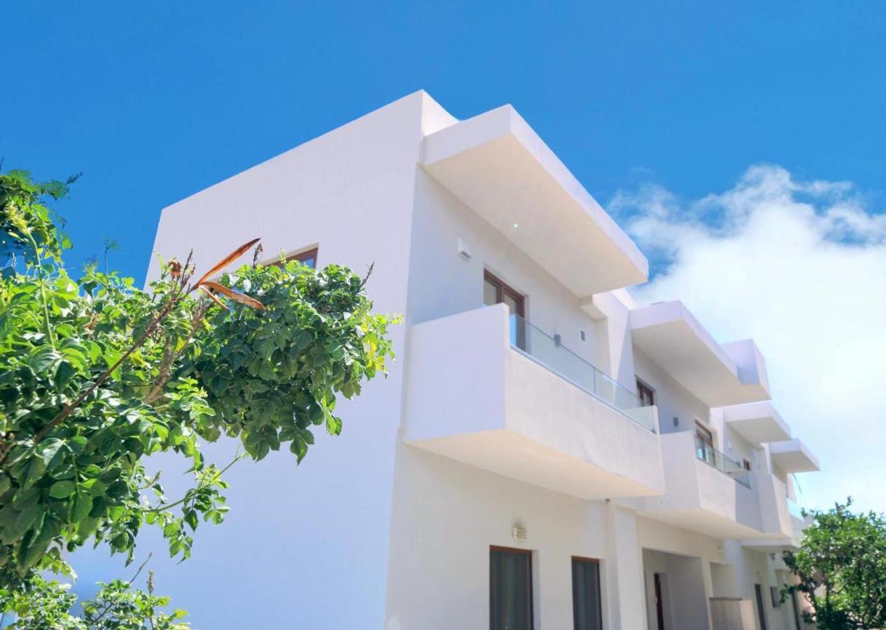 Appartement Elmaral Living Experience "Adults Only" à Agia Pelagia  Extérieur photo