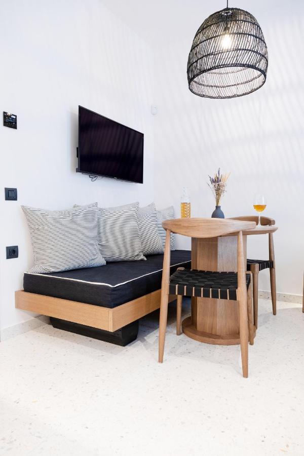 Appartement Elmaral Living Experience "Adults Only" à Agia Pelagia  Extérieur photo